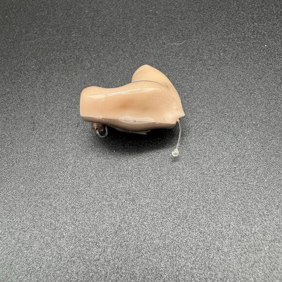 Oticon Hearing Aid SIYA 1-1 29708646 22 Pre owned Untested W/ Batteries And Case - Picture 4 of 8